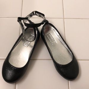 Crazy 8 Crackle Ankle Strap Flat